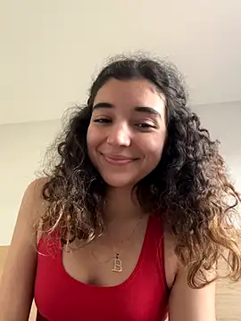 uniquerossie online show from 11/15/25, 10:08