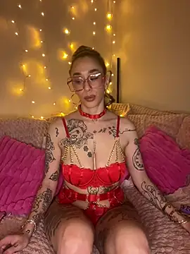 Chachou000 online show from 03/10/25, 05:07