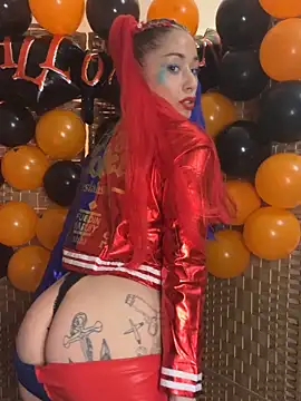 Chachou000 online show from 10/31/25, 08:16