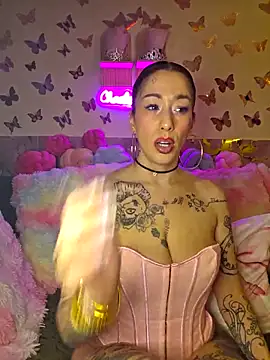 Chachou000 online show from 02/19/26, 08:06