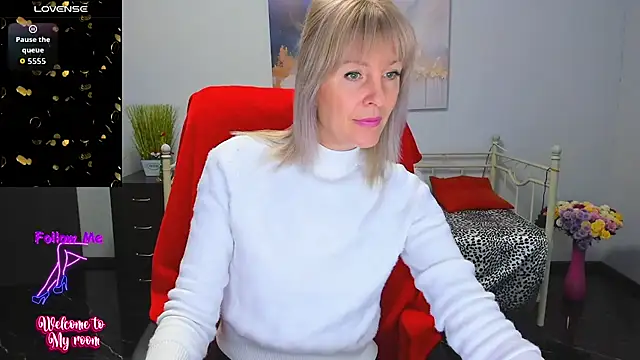 Snapshot of Anita_Tayson chatting on 12/02/25, 06:48 Anita Tayson online show from 12/02/25, 06:48