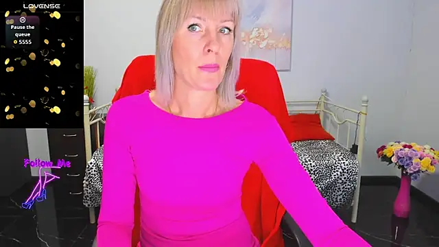 Snapshot of Anita_Tayson chatting on 11/30/25, 07:42 Anita Tayson online show from 11/30/25, 07:42