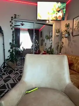 lexi luv online show from 12/15/24, 04:26