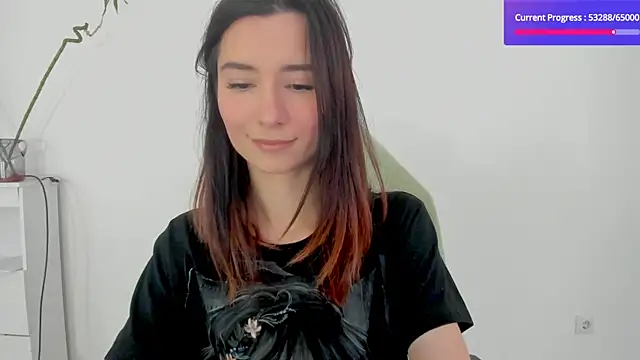 crystalnut online show from 10/04/25, 02:57