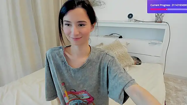 crystalnut online show from 10/02/25, 02:37