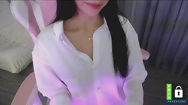 San   San online show from 11/05/25, 02:20