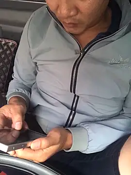 Vanilahirl online show from 11/03/25, 05:45