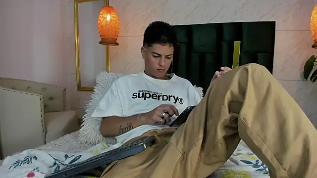 Levy Steve online show from 11/06/25, 04:16