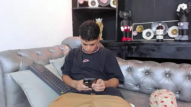 Levy Steve online show from 02/28/25, 05:59