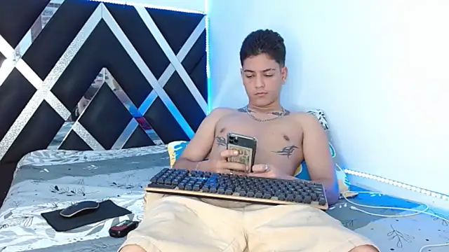 Levy Steve online show from 03/04/26, 06:54