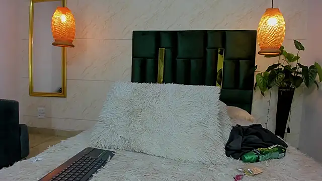 Levy Steve online show from 09/28/25, 03:46