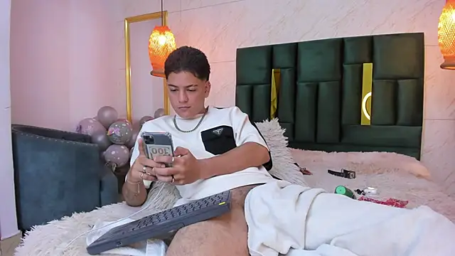 Levy Steve online show from 10/16/25, 06:43