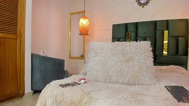 Levy Steve online show from 09/17/25, 03:41