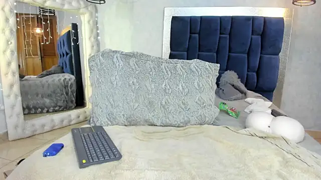 Levy Steve online show from 12/16/25, 08:51