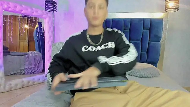 Levy Steve online show from 12/05/25, 03:05