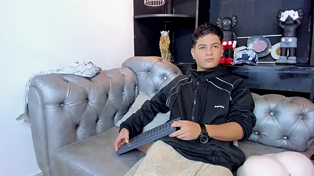 Levy Steve online show from 03/19/25, 04:47