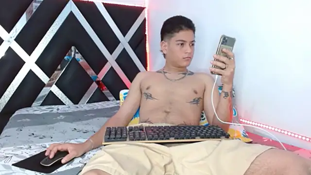 Levy Steve online show from 03/02/26, 01:50