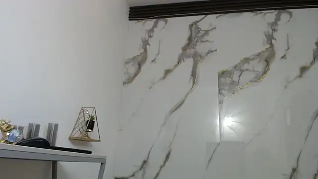 Lindsey8 online show from 03/31/26, 12:40