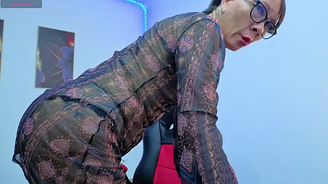 daniela xue online show from 04/16/26, 09:39