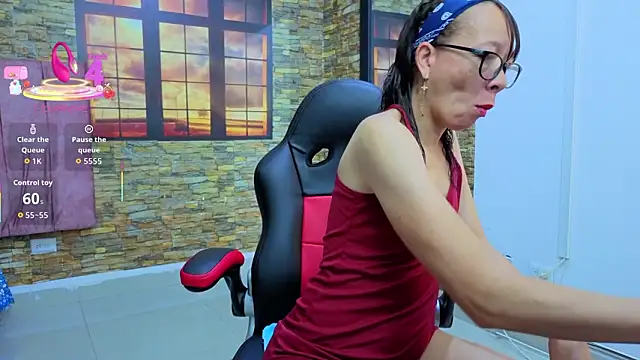 daniela xue online show from 02/03/26, 08:03