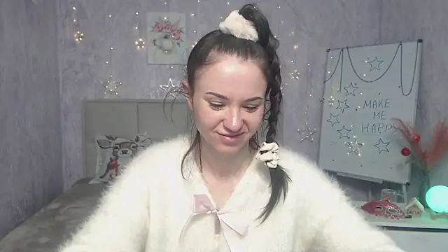 KaraCriegs online show from 01/11/26, 06:37