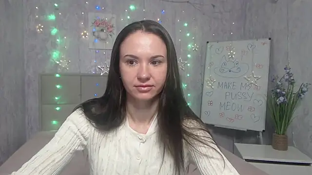 KaraCriegs online show from 09/30/25, 05:52