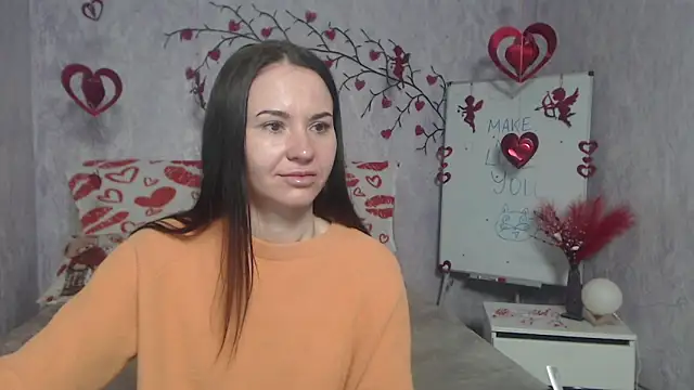 KaraCriegs online show from 02/08/26, 06:05