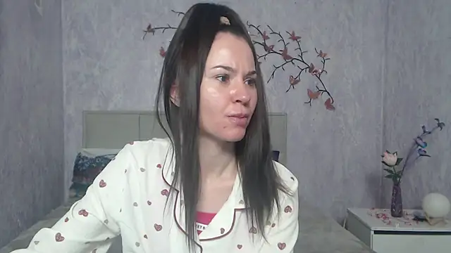 KaraCriegs online show from 03/03/26, 06:26