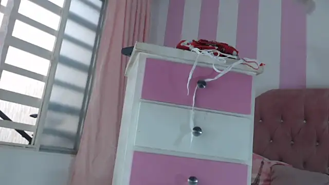 zaleya mateus online show from 04/04/26, 01:28