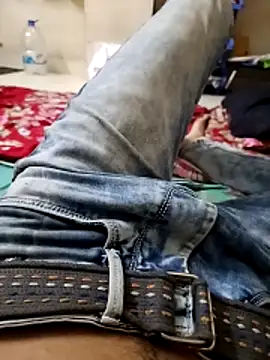 nikshows online show from 04/10/26, 02:13