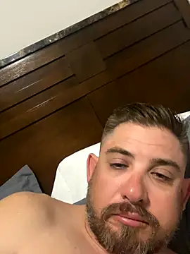 caliguy37 online show from 10/30/25, 04:33