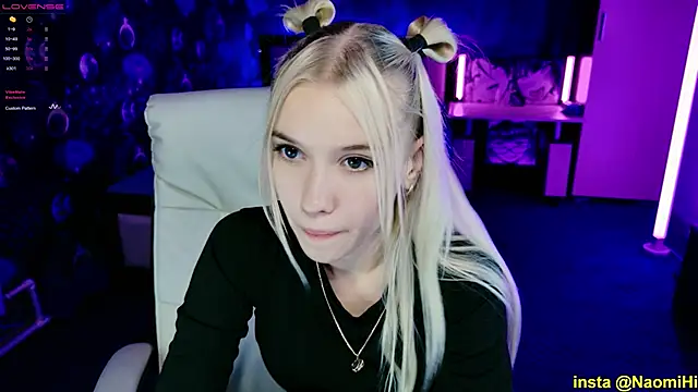 ShhhO O online show from 10/15/25, 05:54