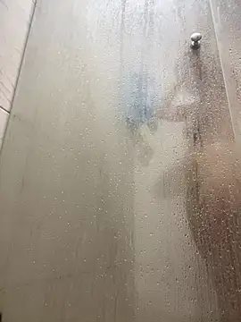 Iris love18 online show from 02/23/26, 12:28