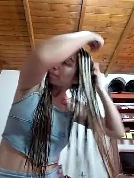 Iris love18 online show from 03/04/26, 12:57