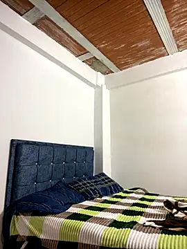 Iris love18 online show from 09/24/25, 01:17