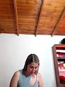 Iris love18 online show from 04/11/26, 01:59