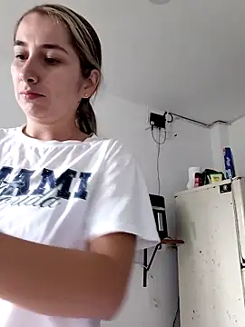 Iris love18 online show from 02/24/26, 03:24