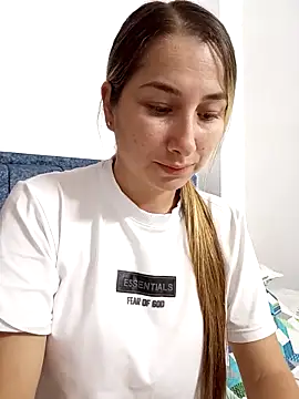 Iris love18 online show from 11/07/25, 04:55