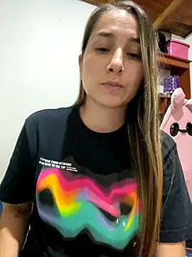 Iris love18 online show from 12/04/25, 12:20