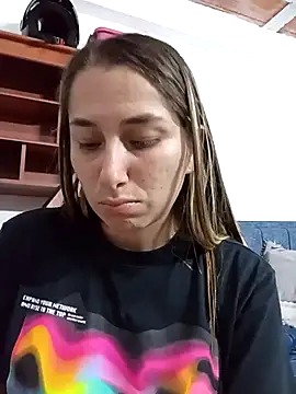 Iris love18 online show from 11/18/25, 02:05