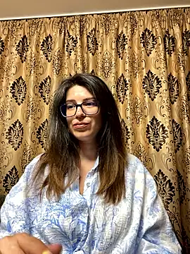 NadiraNoor online show from 05/23/26, 11:15