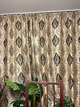 Snapshot of NadiraNoor chatting on 02/10/25, 07:49 NadiraNoor online show from 02/10/25, 07:49