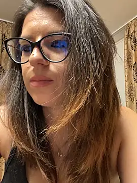 NadiraNoor online show from 03/17/26, 04:10