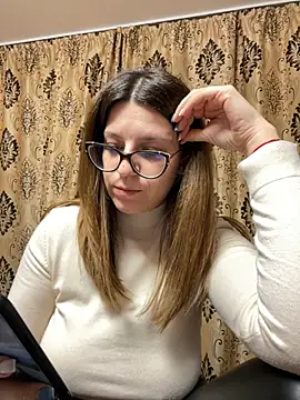 Snapshot of NadiraNoor chatting on 03/17/25, 12:21 NadiraNoor online show from 03/17/25, 12:21