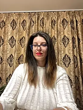 NadiraNoor online show from 05/01/26, 09:20