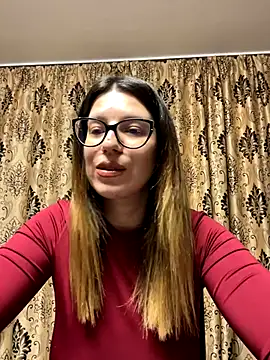 Snapshot of NadiraNoor chatting on 10/24/25, 09:36 NadiraNoor online show from 10/24/25, 09:36