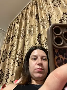 NadiraNoor online show from 02/15/26, 10:41