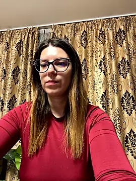 Snapshot of NadiraNoor chatting on 11/22/25, 10:52 NadiraNoor online show from 11/22/25, 10:52