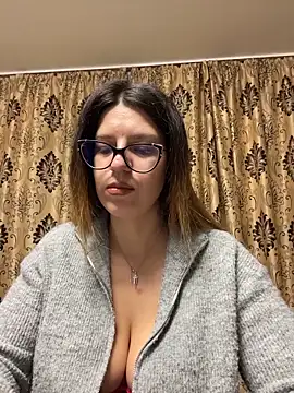 Snapshot of NadiraNoor chatting on 11/25/25, 04:13 NadiraNoor online show from 11/25/25, 04:13