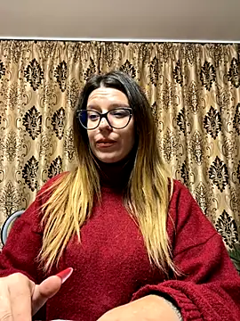 Snapshot of NadiraNoor chatting on 10/01/25, 09:29 NadiraNoor online show from 10/01/25, 09:29